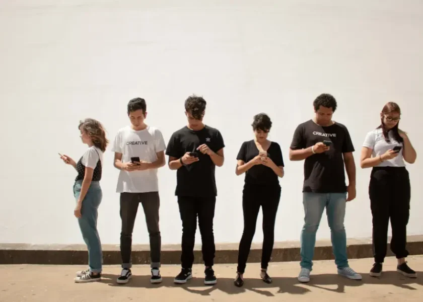 creative-christians-HN6uXG7GzTE-unsplash